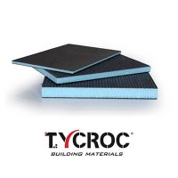 Tycroc TWP rakennuslevy kylpyhuoneisiin, höyrysaunoihin, uima-altaisiin ja sopii suuren lämpötilan vaihtelun kestonsa takia mökkien rakennusmateriaaliksi.